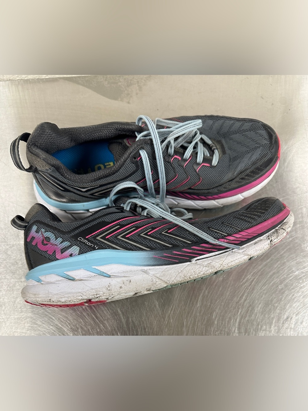 Hoka One One Clifton 4 Black Pink Sneaker Size 9 US